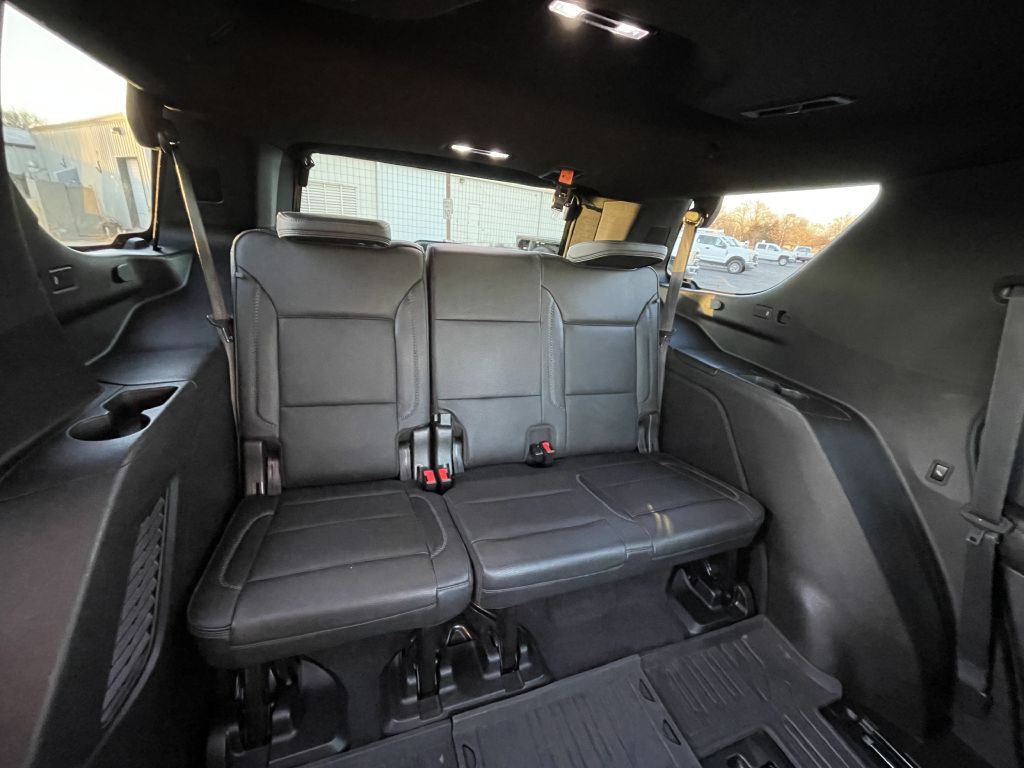 2021 GMC Yukon Image 32