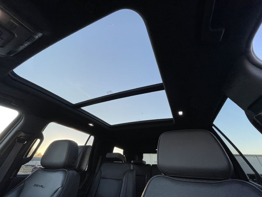 2021 GMC Yukon Image 37
