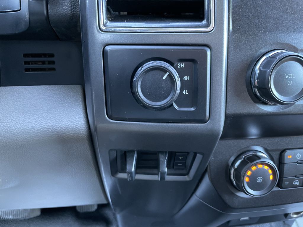 2019 Ford F-350 Image 21