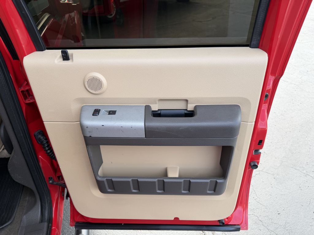 2015 Ford F-250 Image 14