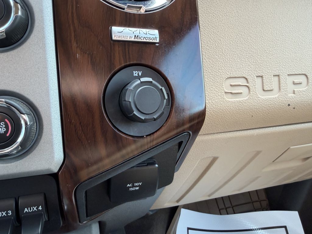 2015 Ford F-250 Image 21