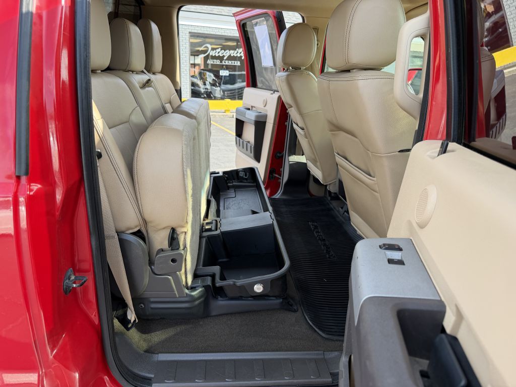 2015 Ford F-250 Image 32