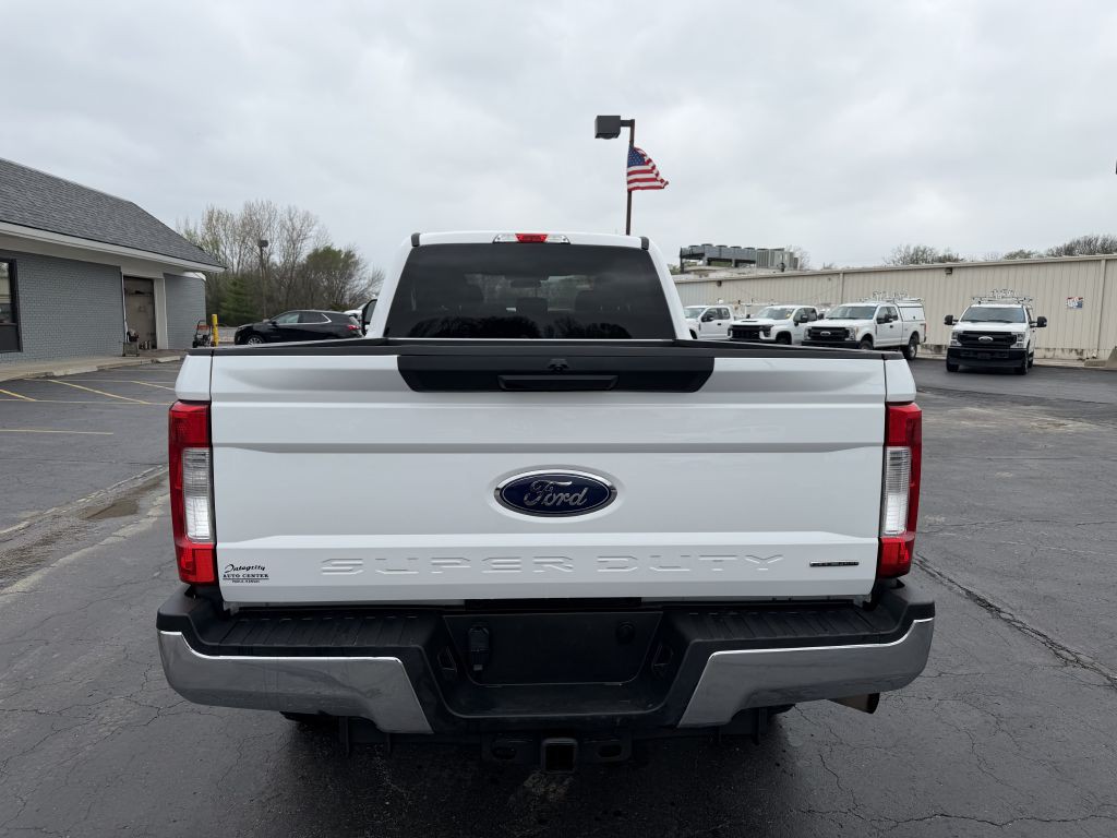 2018 Ford F-350 Image 6