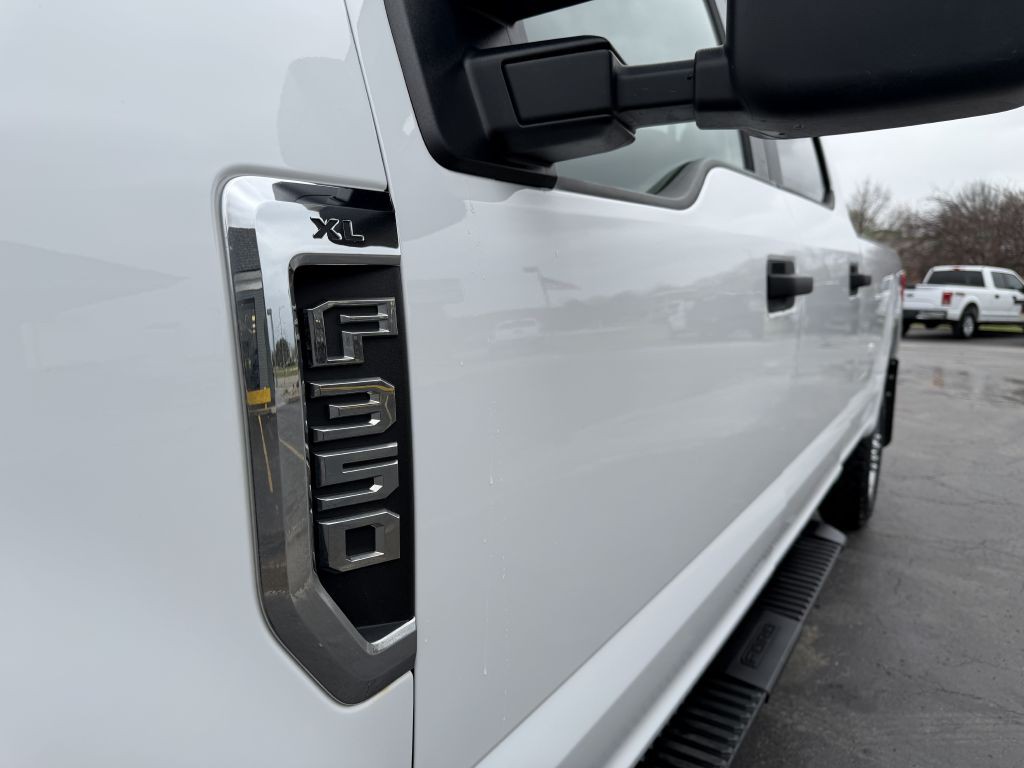 2018 Ford F-350 Image 33