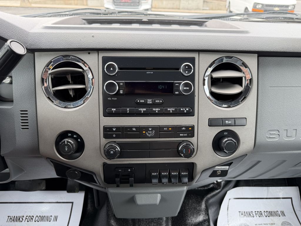 2016 Ford F-350 Image 17