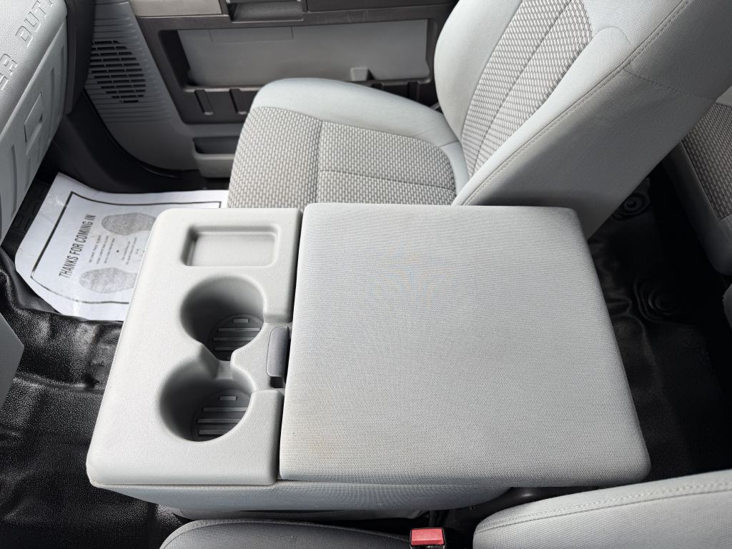 2016 Ford F-350 Image 21