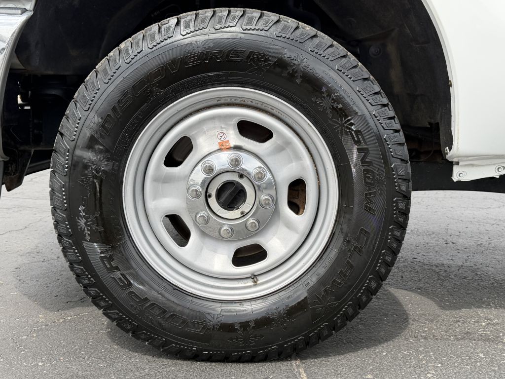 2016 Ford F-350 Image 29
