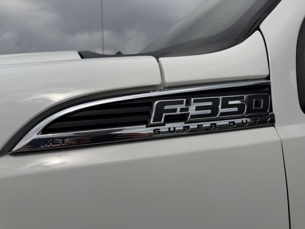 2016 Ford F-350 Image 31