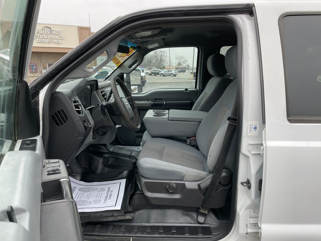 2012 Ford F-250 Image 10