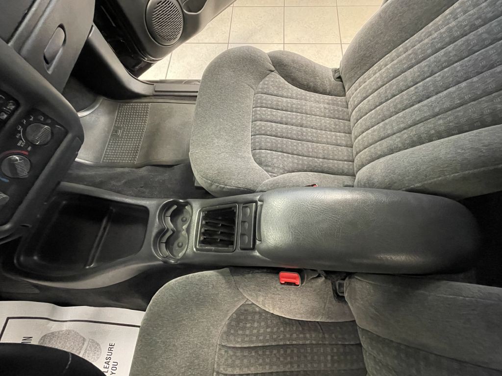 2002 Chevrolet S10 Image 20