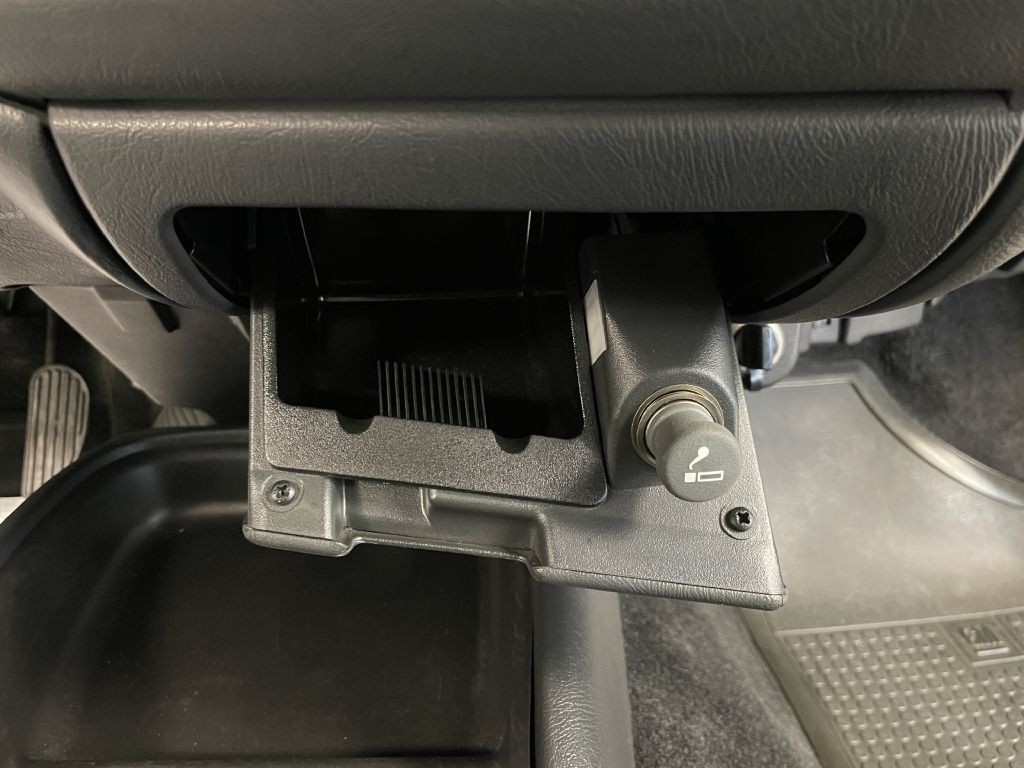 2002 Chevrolet S10 Image 23