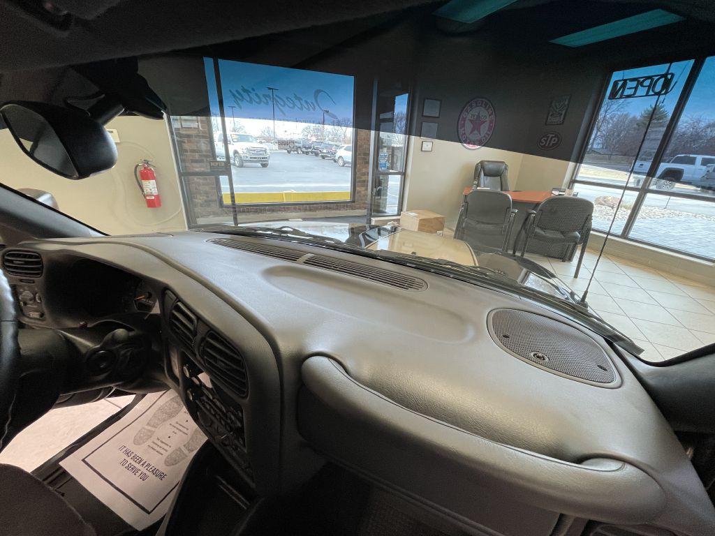 2002 Chevrolet S10 Image 29