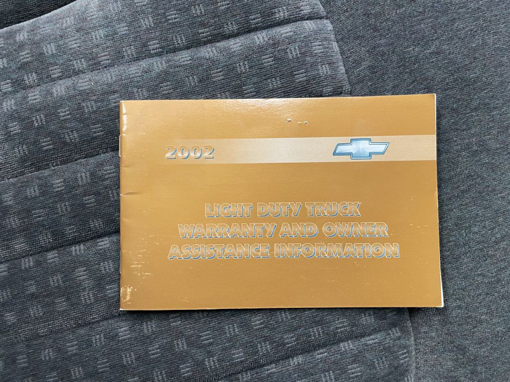 2002 Chevrolet S10 Image 36