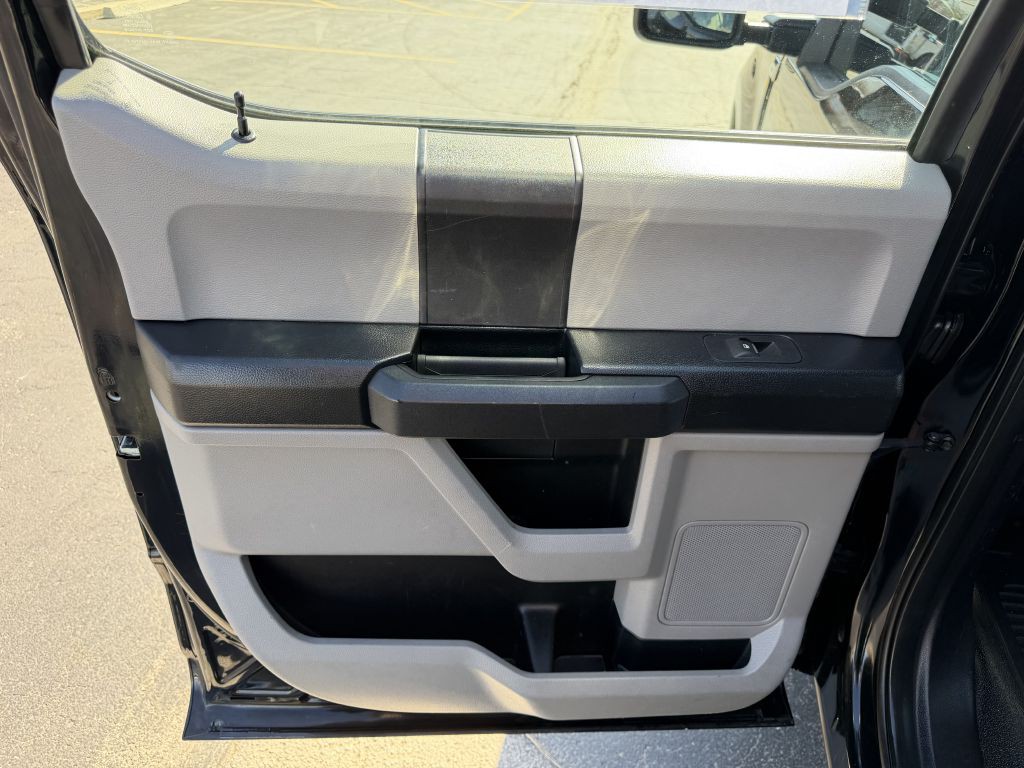 2018 Ford F-250 Image 16