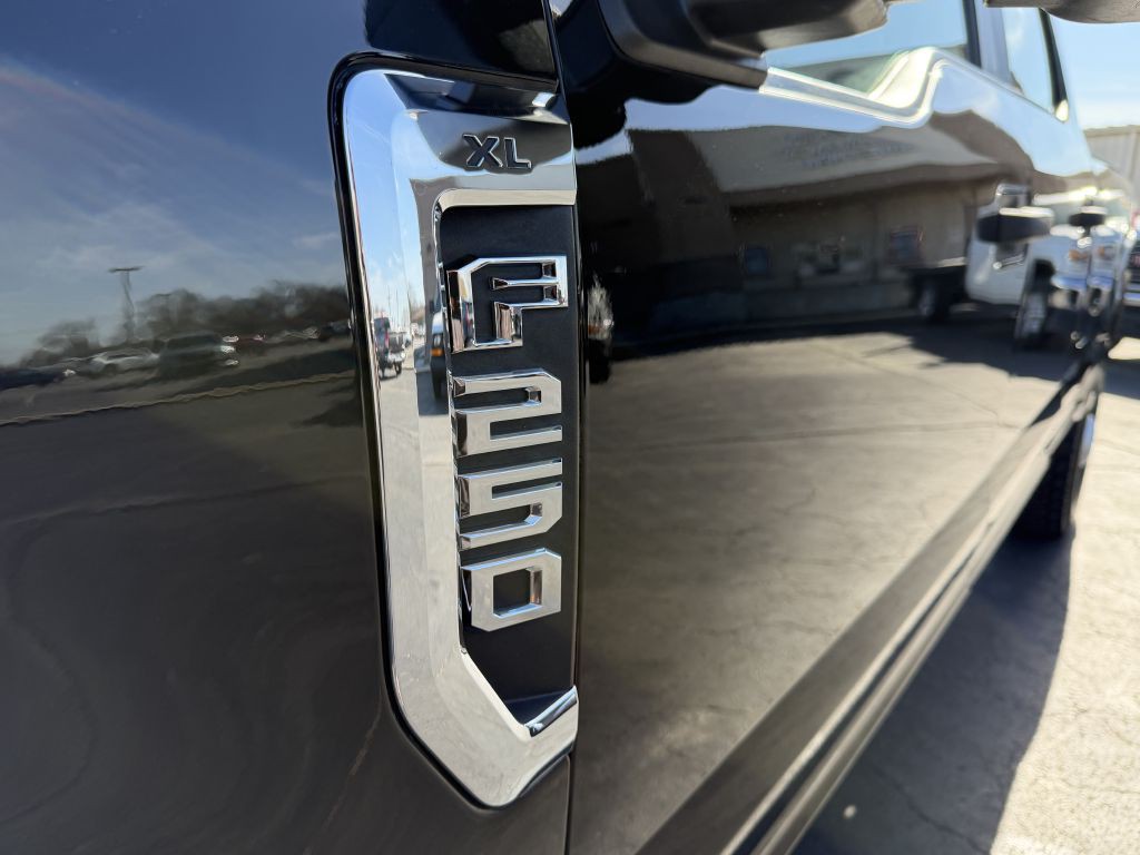 2018 Ford F-250 Image 32