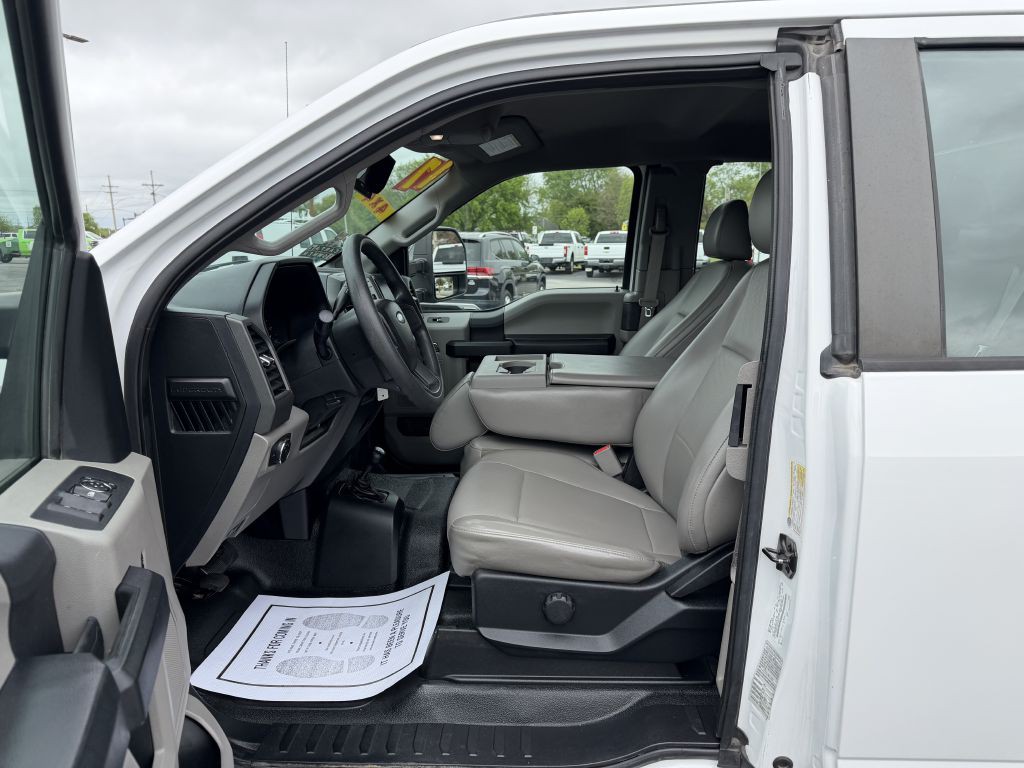 2017 Ford F-250 Image 10