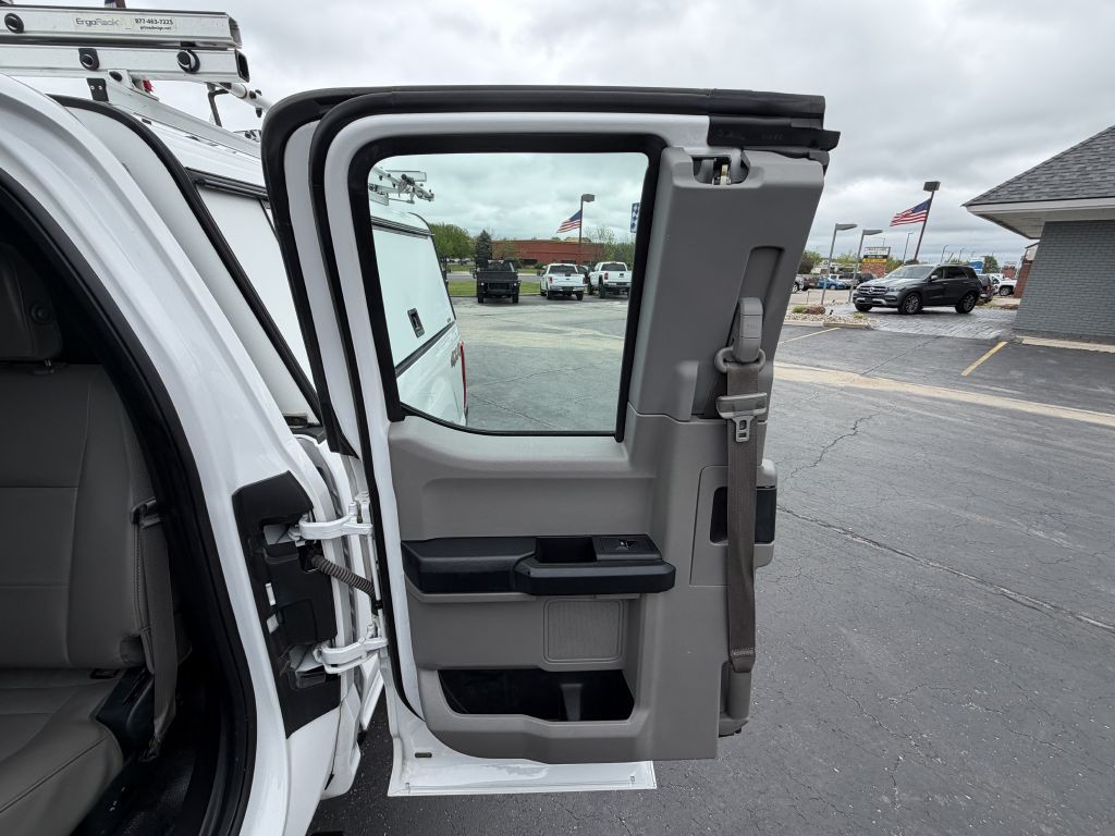 2017 Ford F-250 Image 11