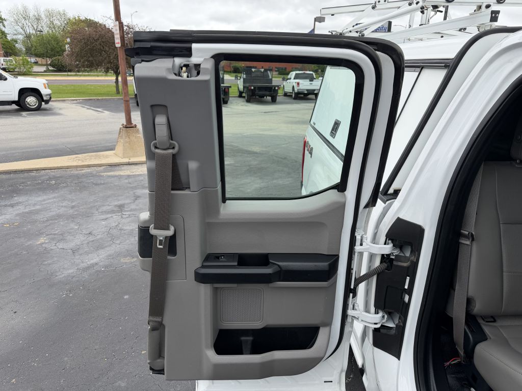 2017 Ford F-250 Image 15