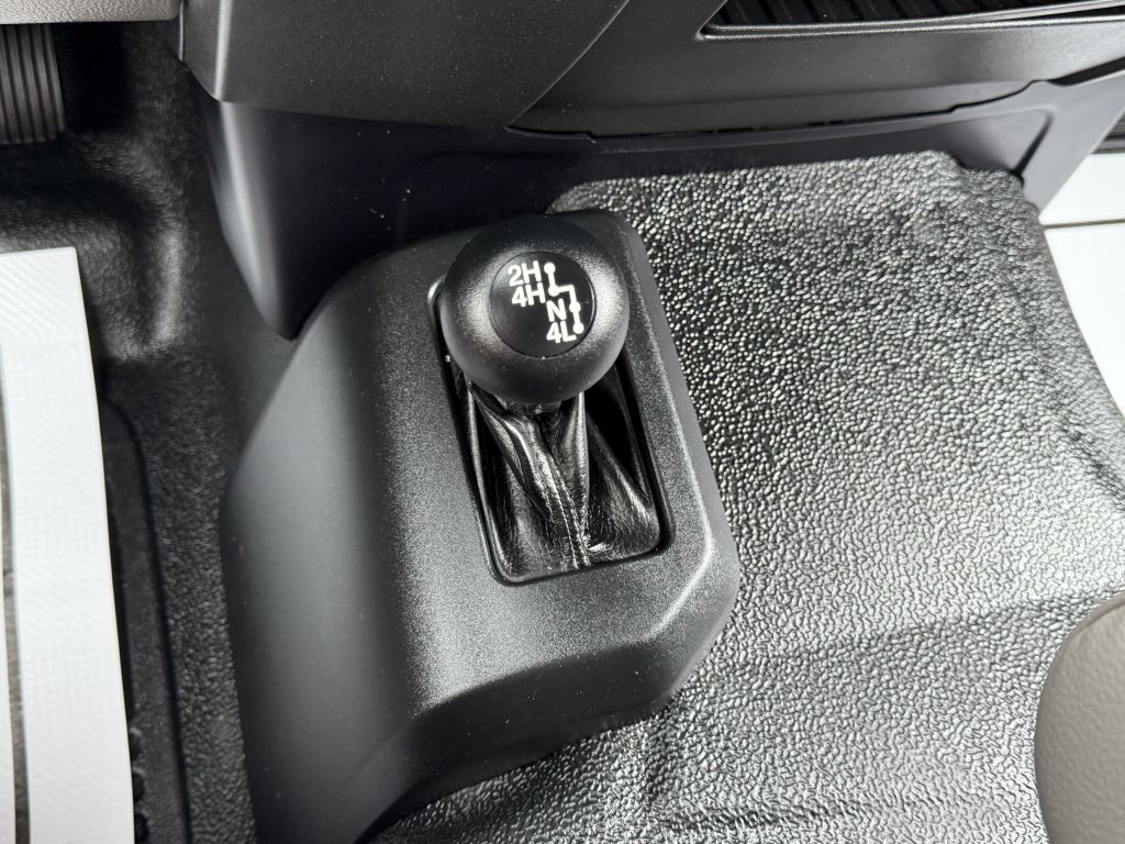 2017 Ford F-250 Image 21