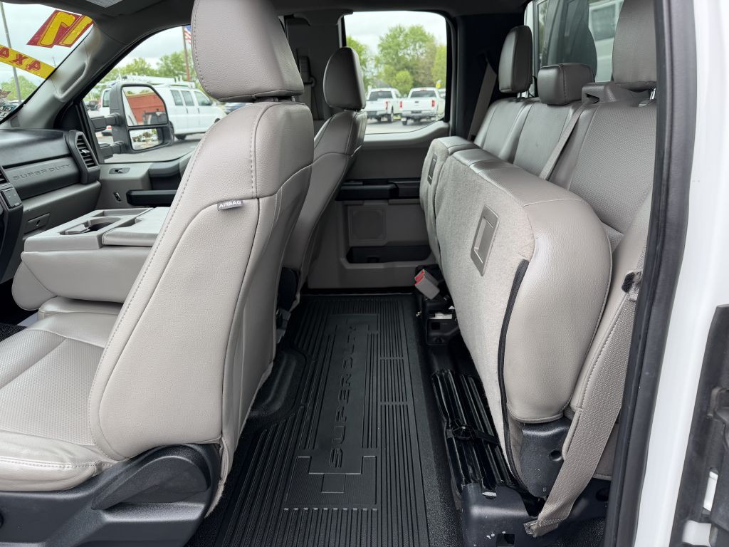 2017 Ford F-250 Image 30