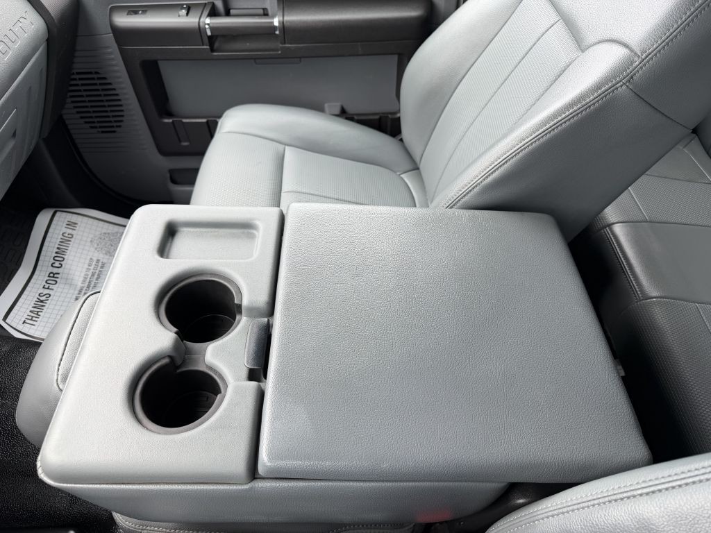 2015 Ford F-250 Image 20