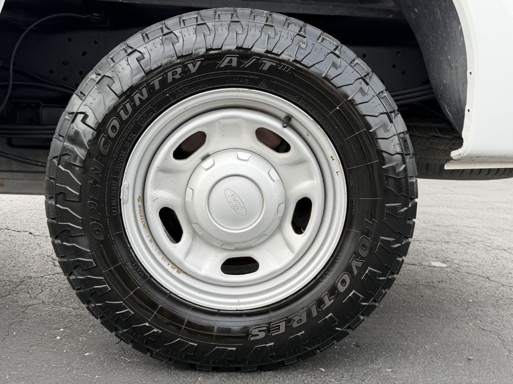2015 Ford F-250 Image 34