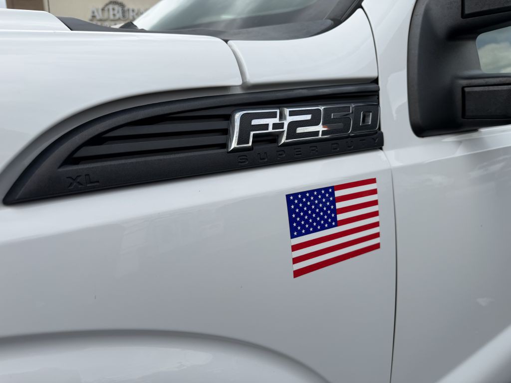 2015 Ford F-250 Image 36