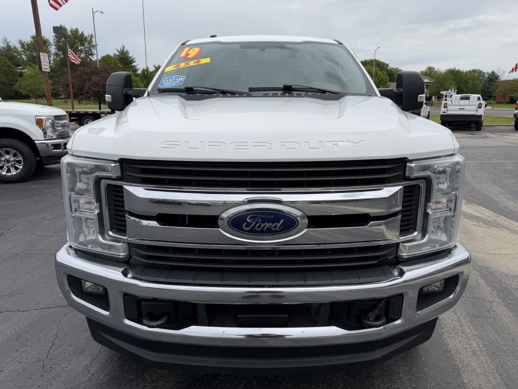 2019 Ford F-250 Image 2