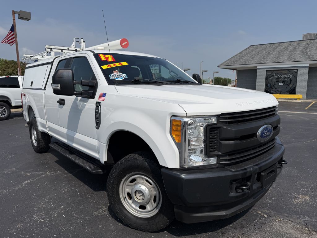 2017 Ford F-250 Image 1