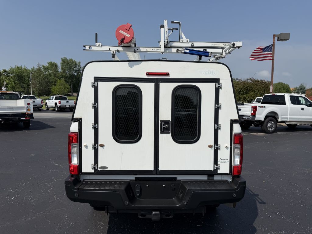 2017 Ford F-250 Image 6