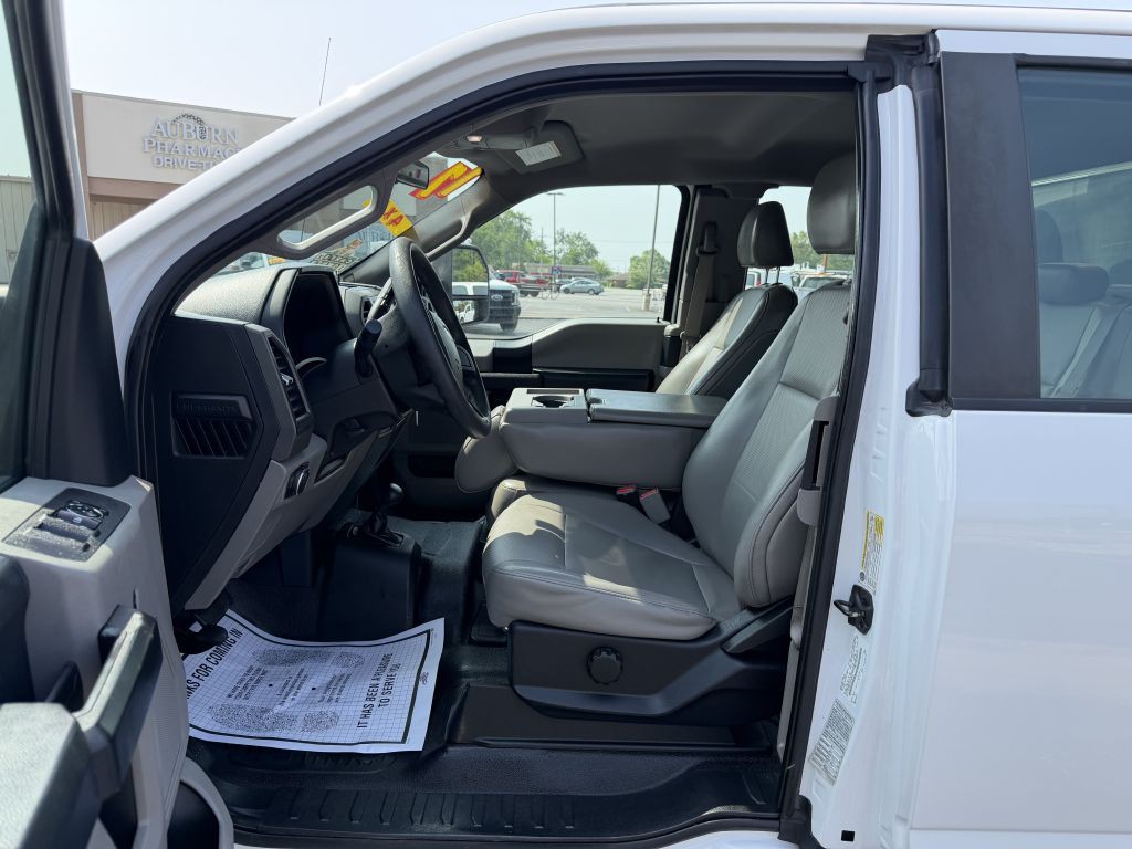 2017 Ford F-250 Image 10