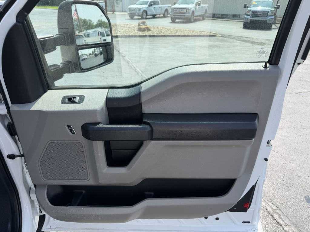 2017 Ford F-250 Image 13