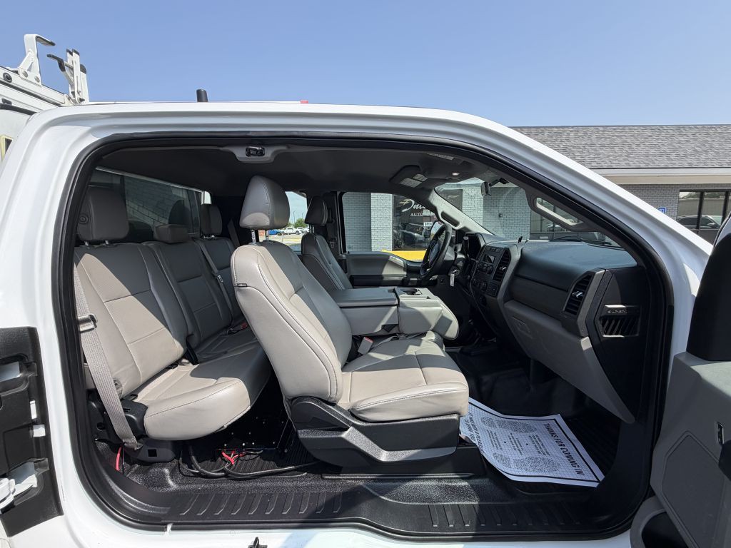 2017 Ford F-250 Image 16