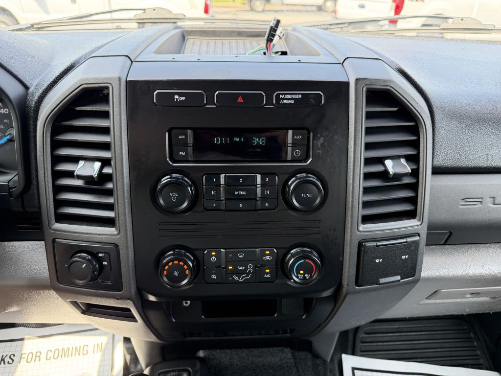 2017 Ford F-250 Image 17