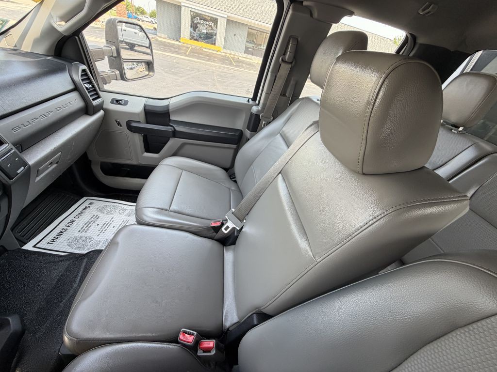 2017 Ford F-250 Image 24