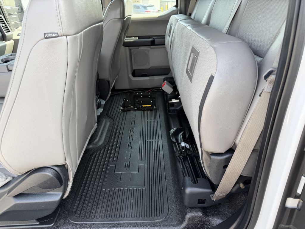 2017 Ford F-250 Image 28