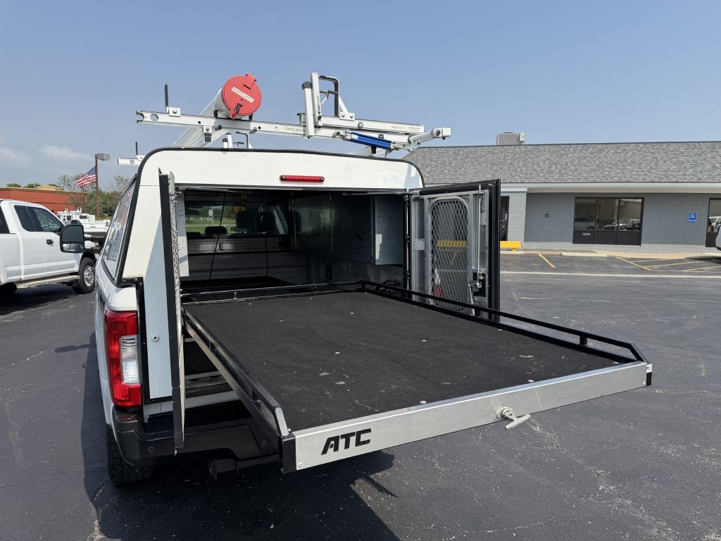 2017 Ford F-250 Image 32