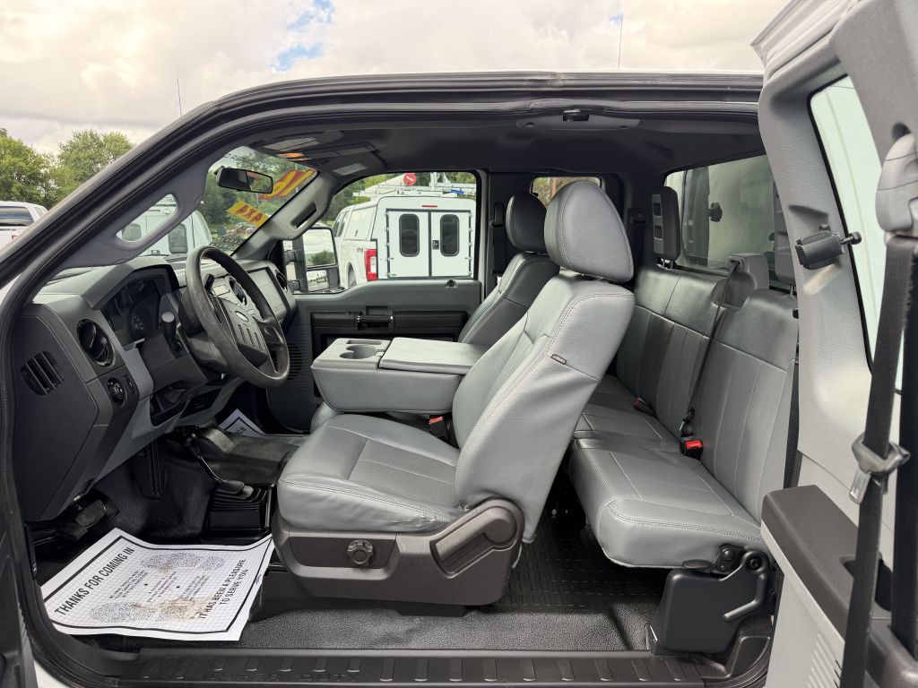 2016 Ford F-250 Image 12