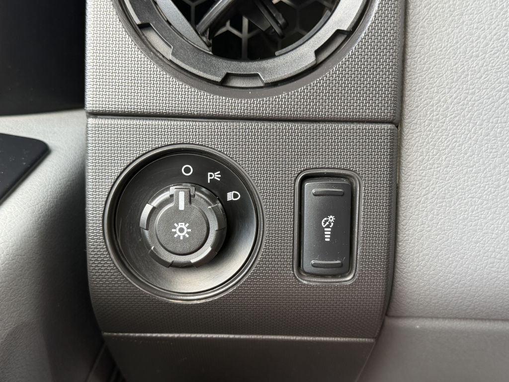 2016 Ford F-250 Image 20
