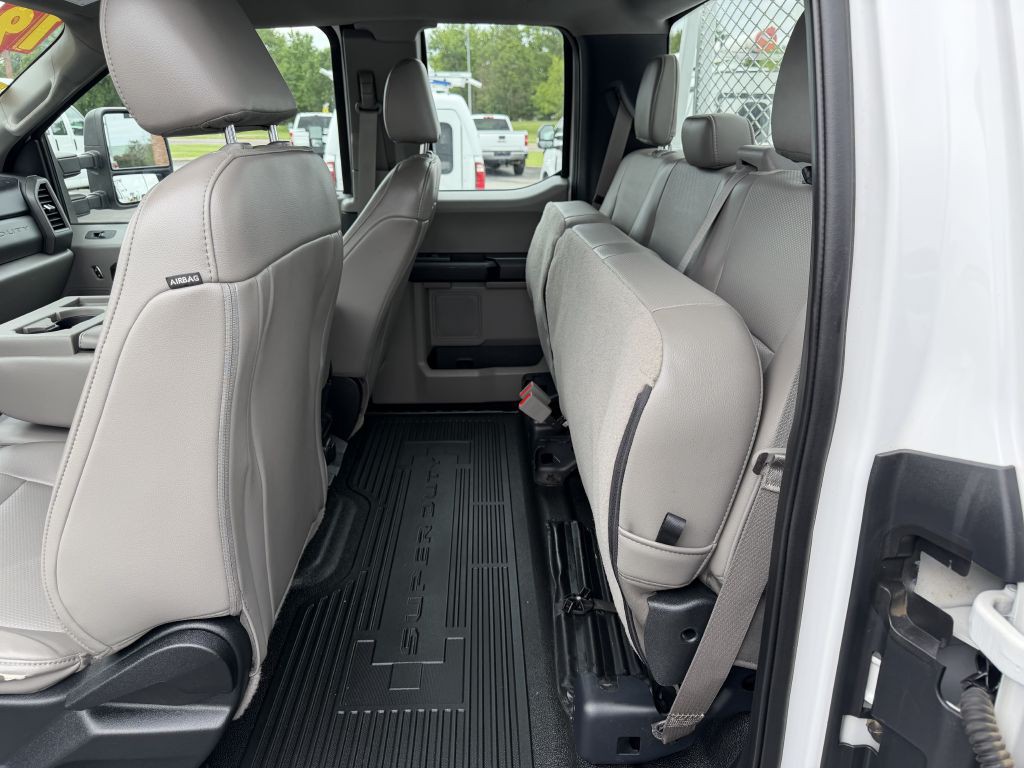 2019 Ford F-350 Image 28