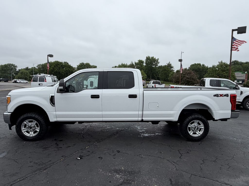 2017 Ford F-350 Image 4