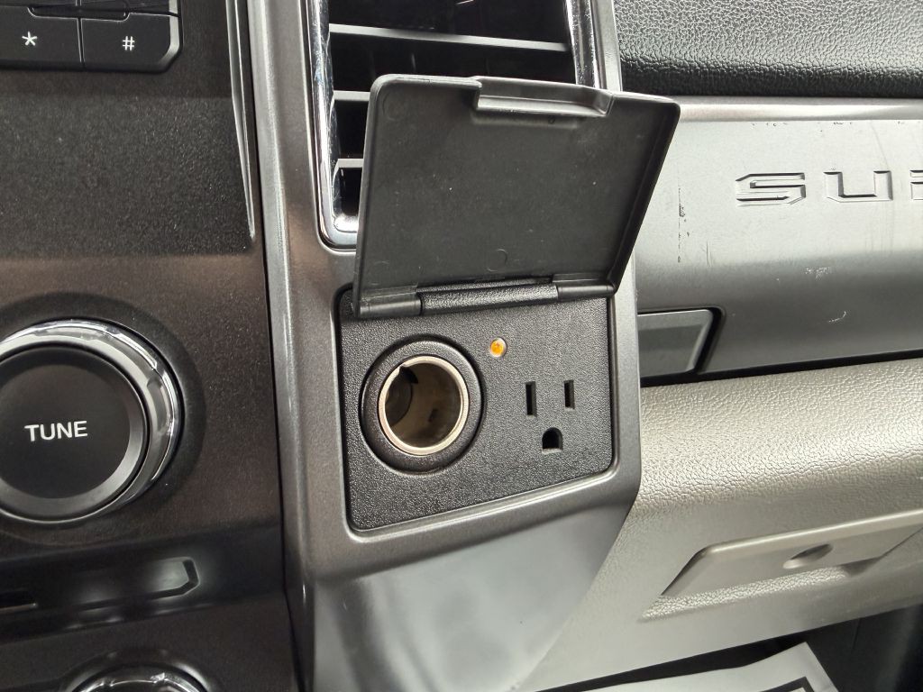2017 Ford F-350 Image 19