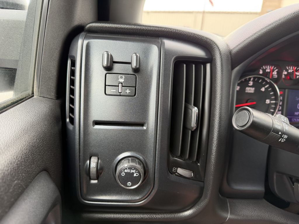 2016 Chevrolet Silverado 1500 Image 21