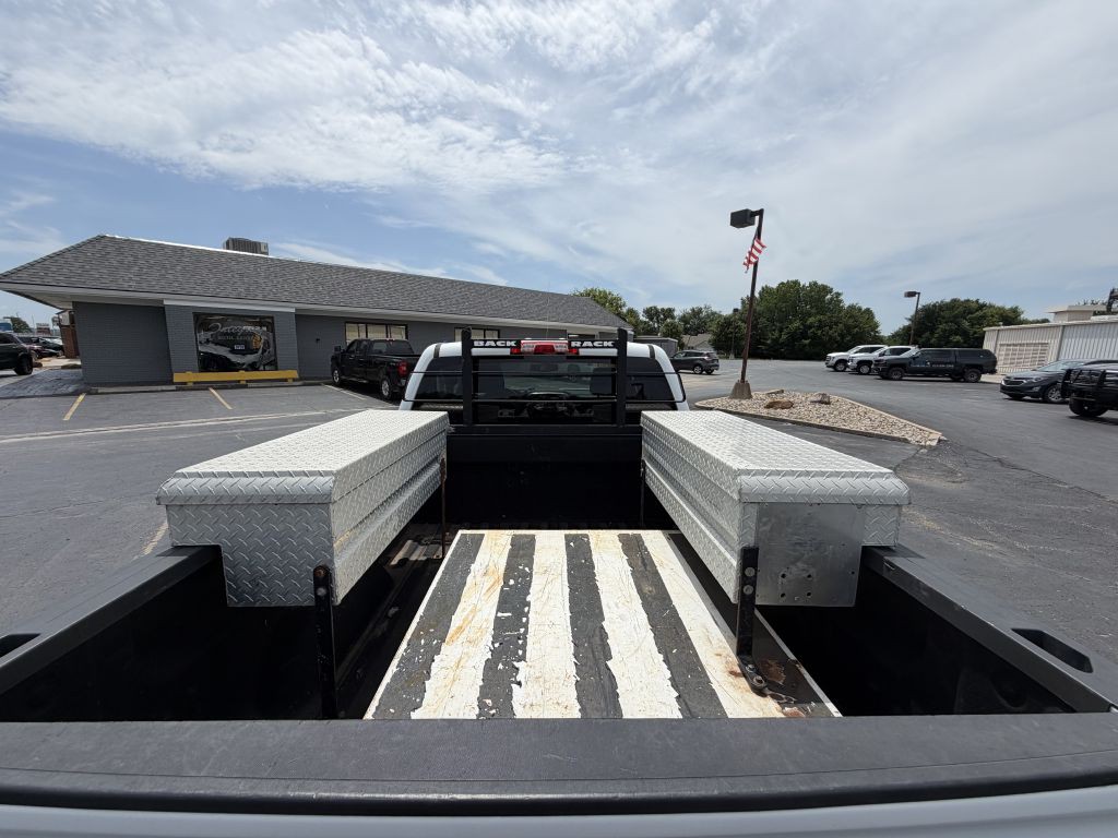 2019 Chevrolet Silverado 1500 Image 32
