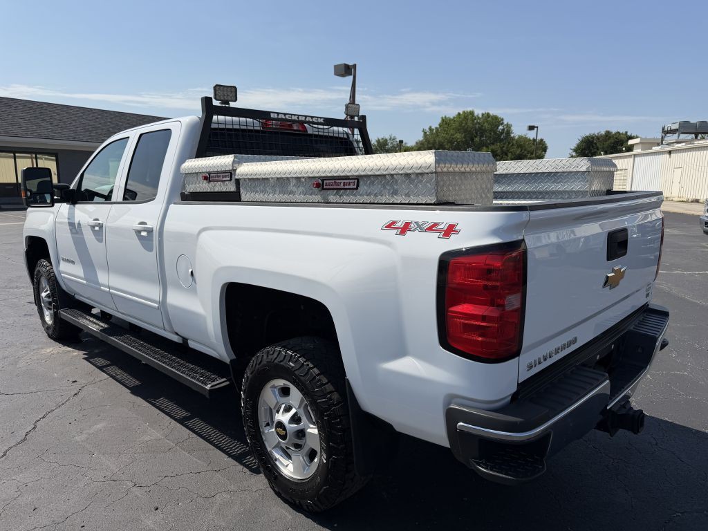 2017 Chevrolet Silverado 1500 Image 5