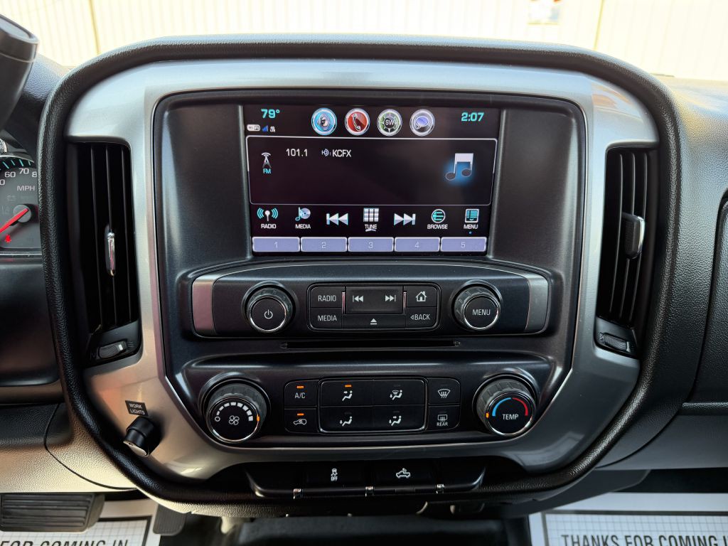 2017 Chevrolet Silverado 1500 Image 17