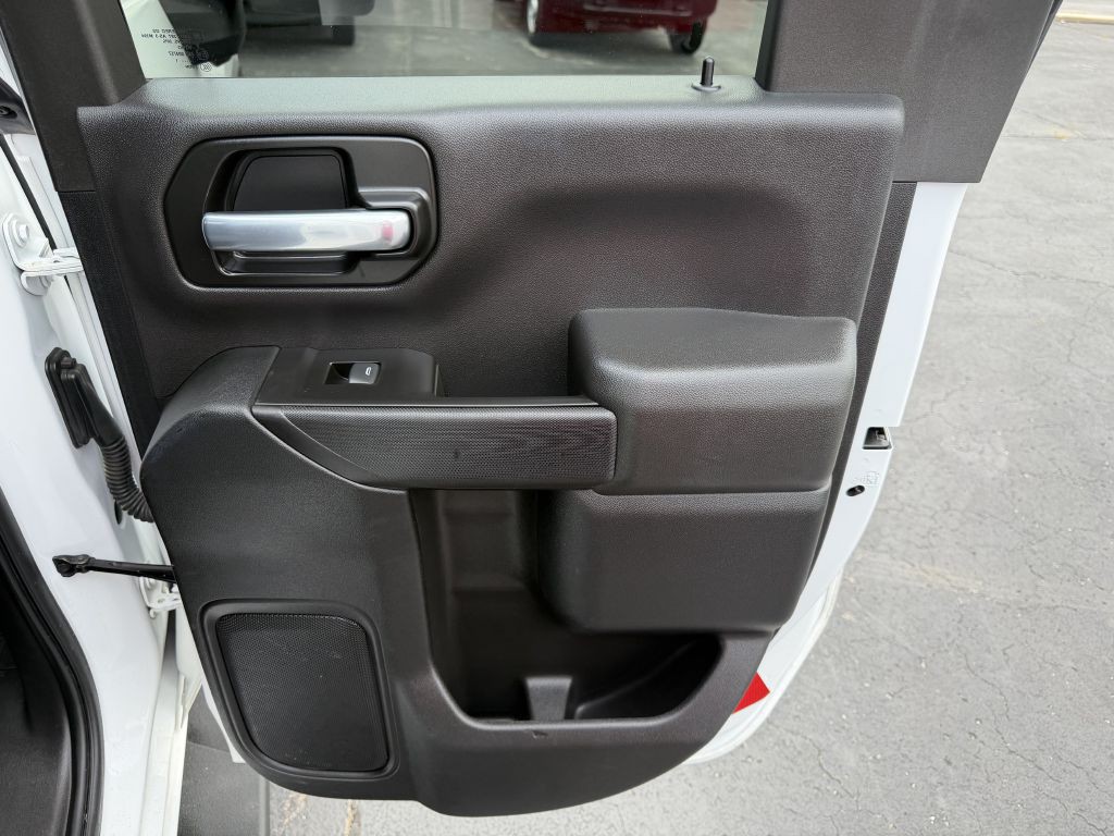 2021 Chevrolet Silverado 1500 Image 13
