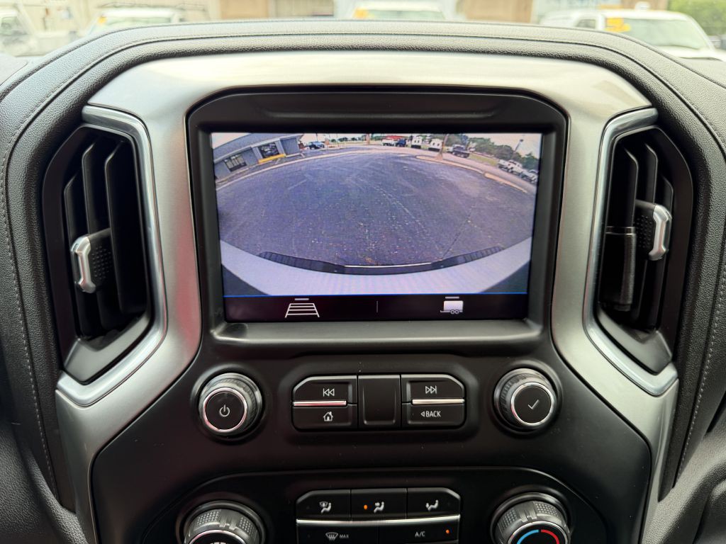 2021 Chevrolet Silverado 1500 Image 18