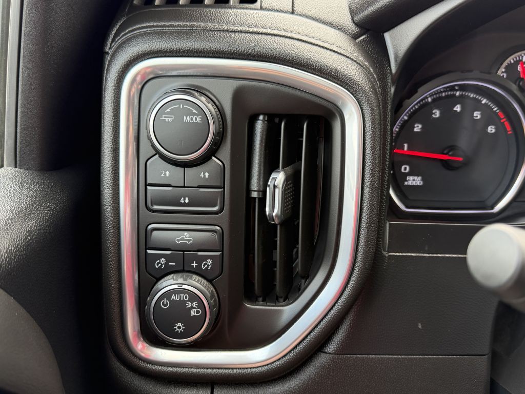 2021 Chevrolet Silverado 1500 Image 19