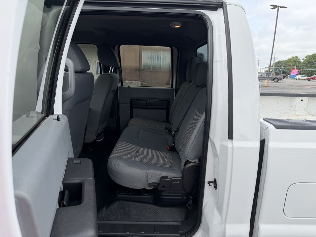 2015 Ford F-250 Image 16